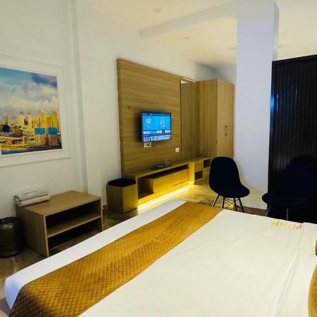Holidayvilla & Suites Amritsar- Green Avenue Exterior photo