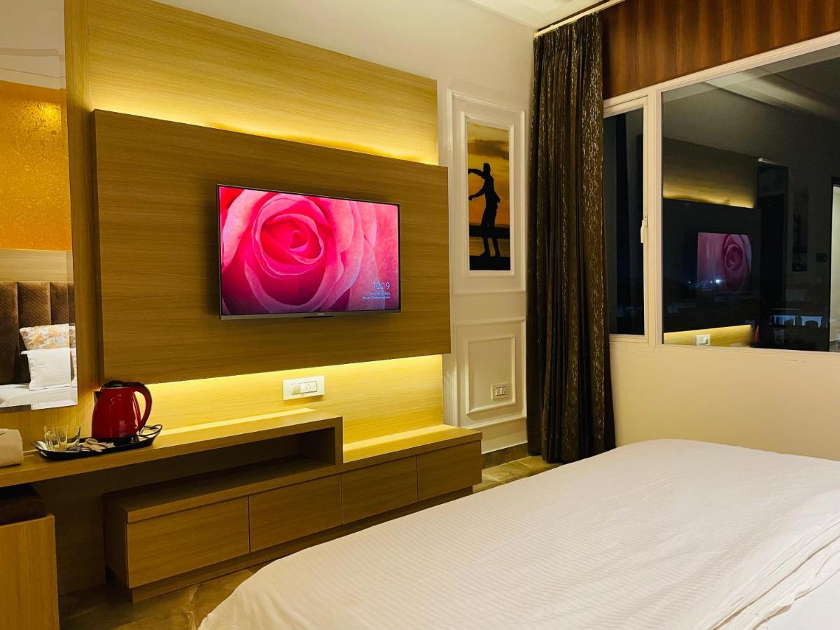 Holidayvilla & Suites Amritsar- Green Avenue Exterior photo