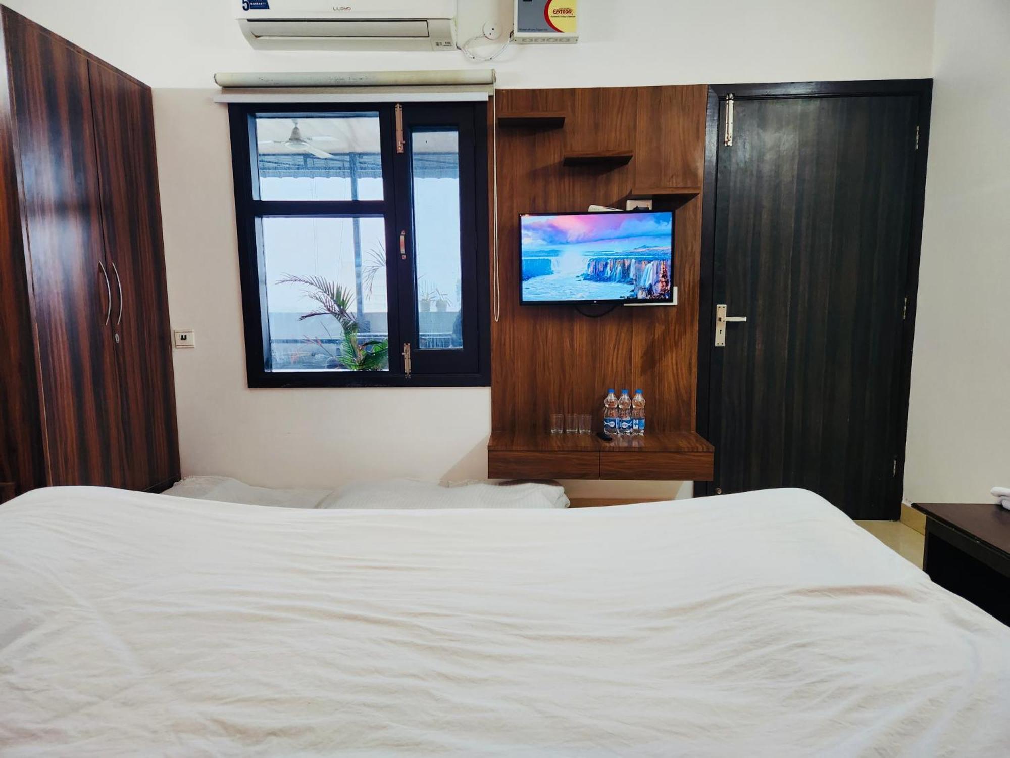 Holidayvilla & Suites Amritsar- Green Avenue Exterior photo
