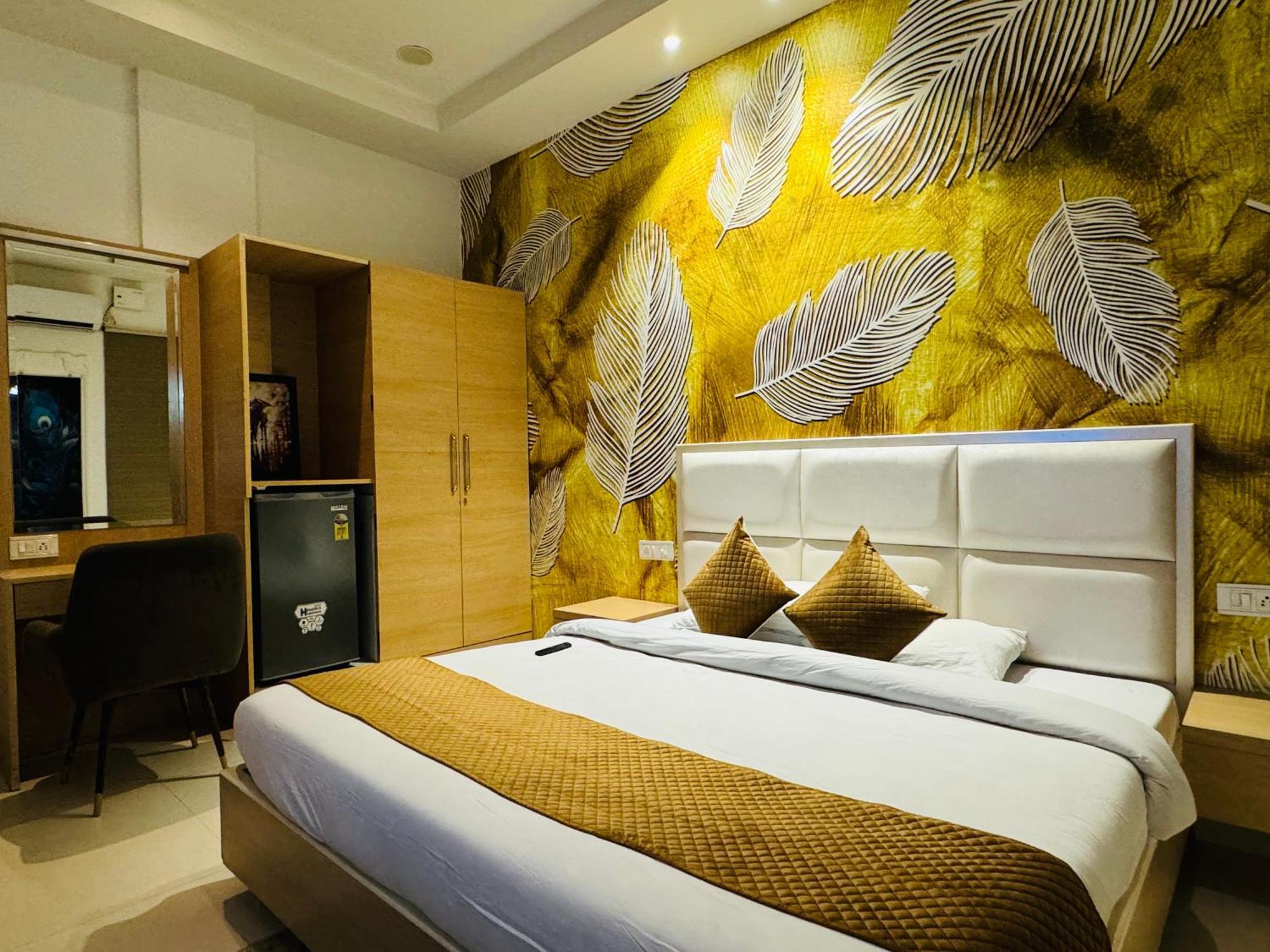 Holidayvilla & Suites Amritsar- Green Avenue Exterior photo